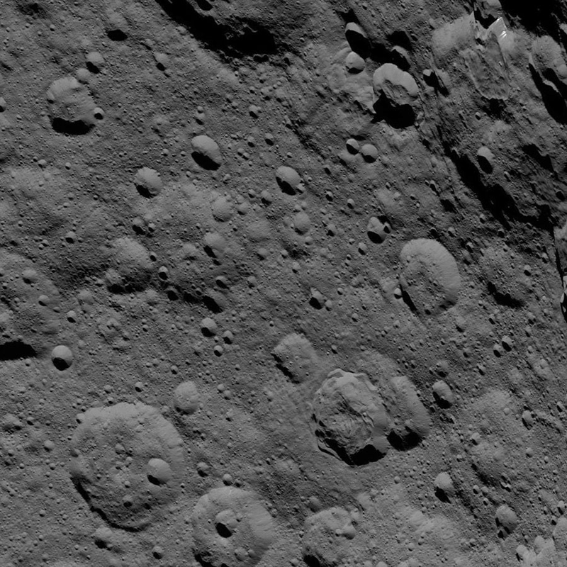 Illustration for article titled The Latest Images From Ceres Show Off A Stunningly Beautiful Cratered Surface